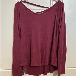 Chic Burgundy Long Sleeve Top